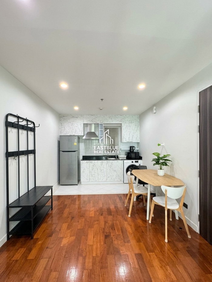 picture Rent Baan Siri Silom 🏡✨ Your Urban Oasis Awaits! - 3/9
