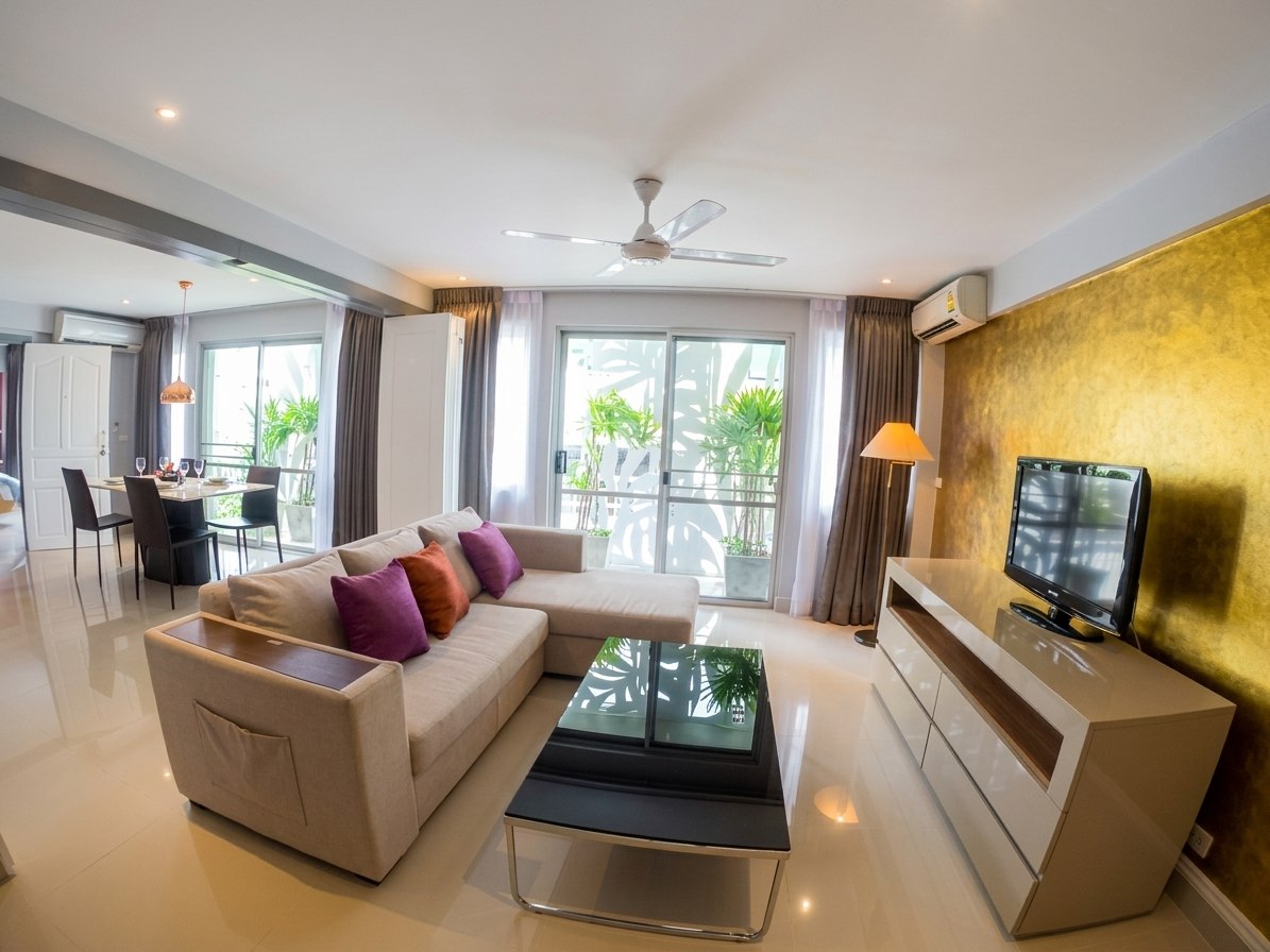 picture For Sale: Raintree Villa Condo ðģ Near BTS Thong Lo - 2/9