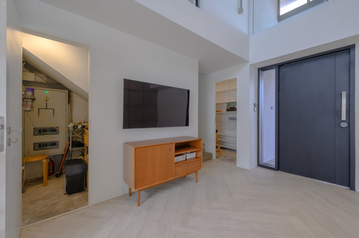 รูป 🏡✨ ขายทาวน์โฮมหรูหลังมุม SPACE ลาดพร้าว–เหม่งจ๋าย | รีโนเวทใหม่ทั้งหลัง Double Space สูง 6 เมตร พร้อม Home Office และ Music Studio - รูปที่ 16/18