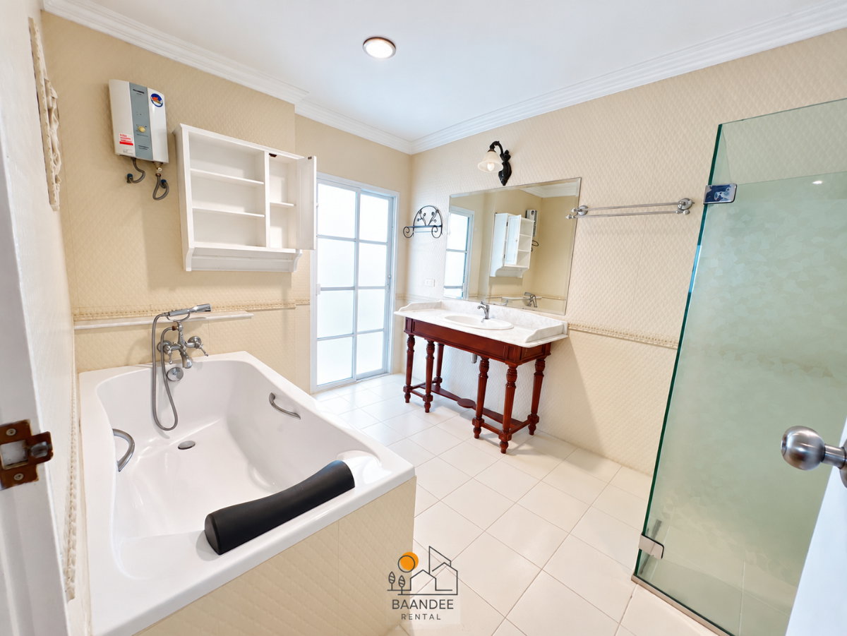 รูป ให้เช่าบ้าน Fantasia Villa 2 (340 ตร.ม.) 4 นอน 3 น้ำ ใกล้โรงเรียนนานาชาติ - รูปที่ 12/17