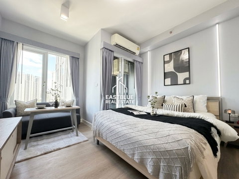 Chapter One Eco Ratchada - Huaikwang: Beautifully Furnished Condo for Sale! 🏡