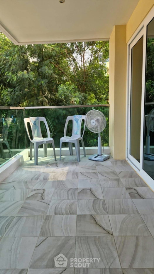 picture 1-BR Condo For Sale At VN Residence 3, Phratamnak (ID 3420250) - 4/15