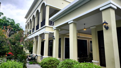 บ้านเดี่ยว มาร์เก็ต วิลเลจ สุวรรณภูมิ : ขายบ้านเดี่ยว Windmill บางนา | 6 ห้องนอน 480 ตร.ม. | ที่ดิน 156 ตร.ว. | จอด 8 คัน | 26 ล้านบาท