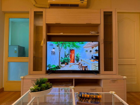 🔥💥 For Rent: CHEWATHAI HALLMARK LADPRAO – CHOKCHAI 4 (Phase 1) 💥🔥  🏡 Condo for rent at only 11,980 THB/month! 😍