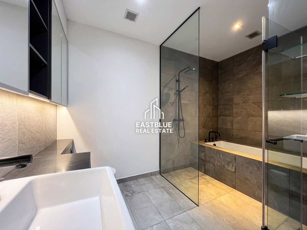 รูป เช่าคอนโดหรู The Lofts Asoke ใจกลางอโศก ✨ ใกล้ MRT สุขุมวิท - รูปที่ 5/9
