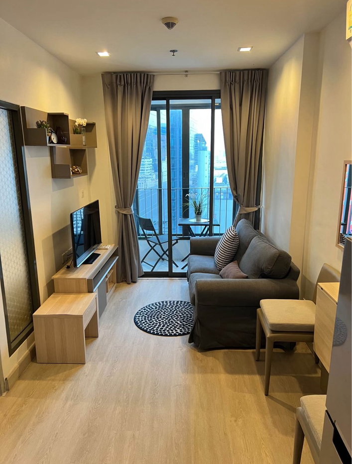 picture one bed room Ideo Mobi Rama 9 for sale - 2/9