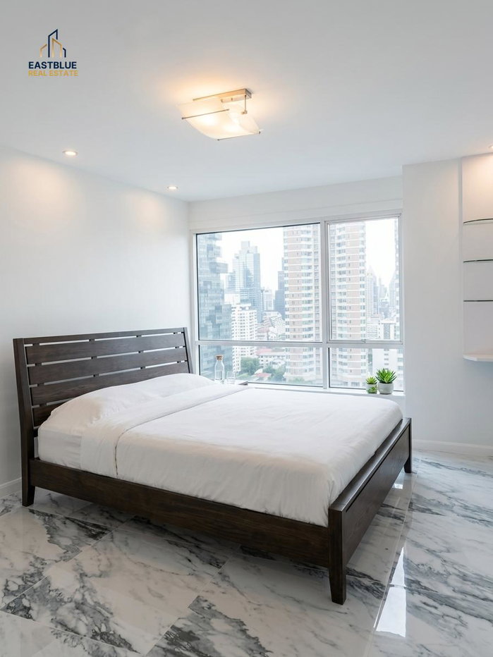 รูป ขายด่วน! Silom Suites คอนโดหรูใจกลางเมือง 🏙️✨ - รูปที่ 3/6