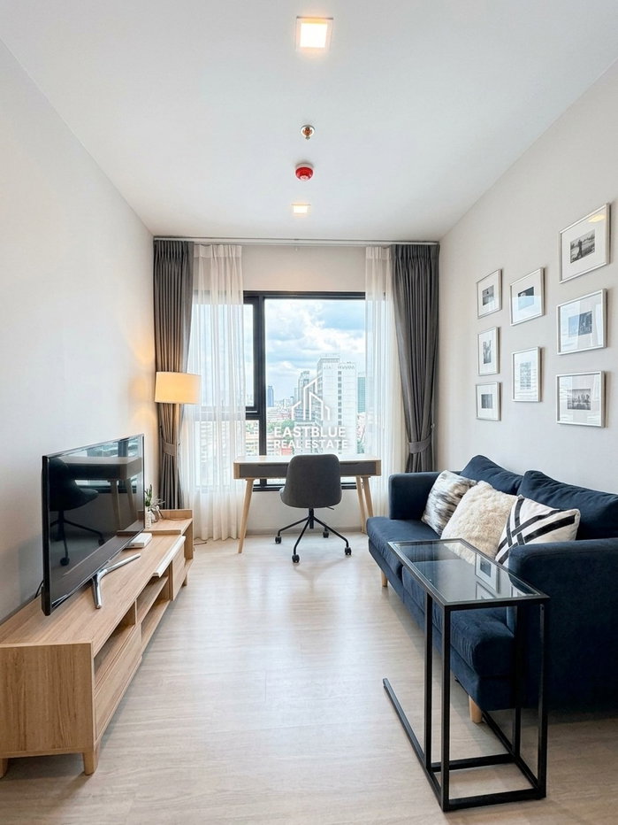 picture For Rent: Life Asoke - Rama 9 Condo 🏙️ High Floor, Great View, Near MRT Phra Ram 9 - 5/9