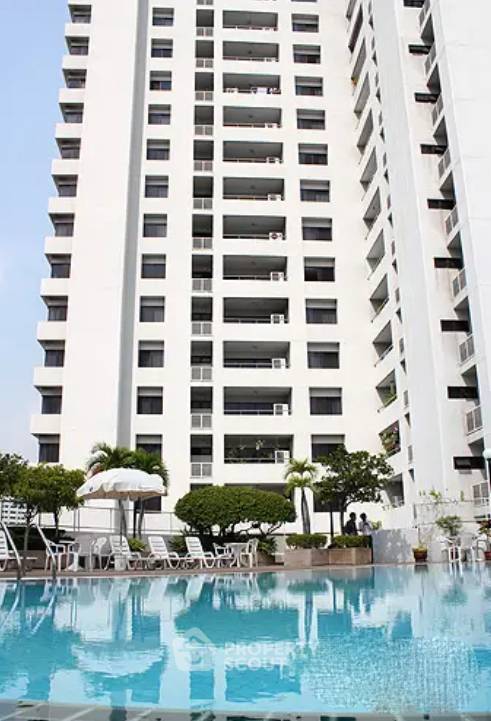 picture 2-BR Condo at Four Wings Mansion near BTS Nana (ID 1930571) - 8/10