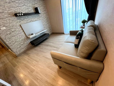 Condos for sale : For Sale Centric Ratchada-Huai Khwang 2-Bed 51 sqm near MRT Huai Khwang 🌇