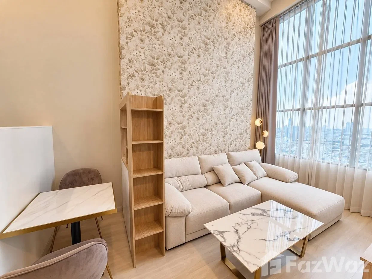 picture KnightsBridge Prime Sathorn, Duplex on the 31st Fl City View 6867859 - 9/10