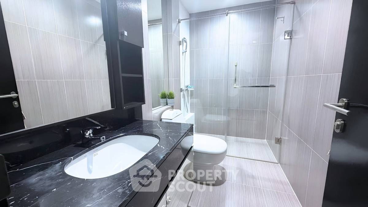picture 2-BR Condo at Villa Sikhara Condominium close to Phrom Phong (ID 3421613) - 10/11