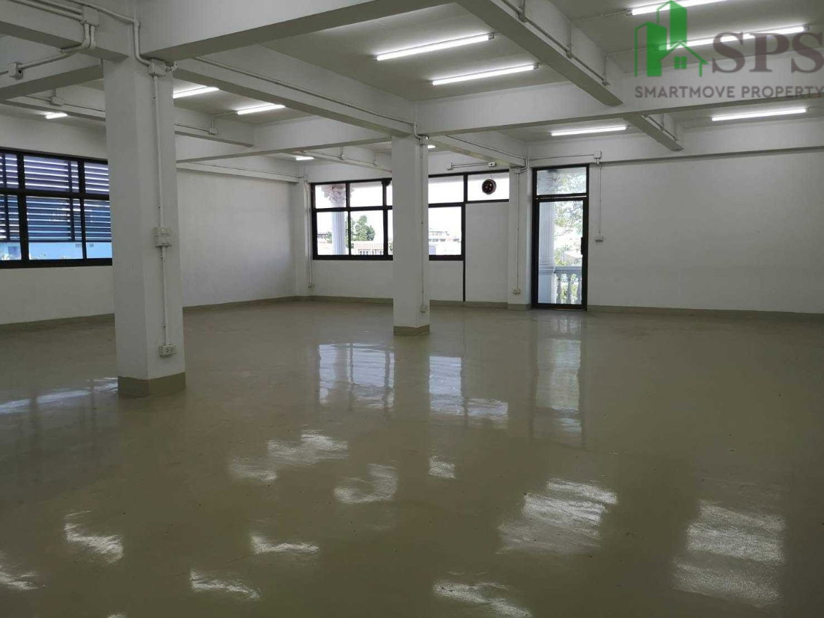 รูป อาคารสำนักงาน 4.5 ชั้น ให้เช่า ใกล้รถไฟฟ้าศรีนุช (SPSJP662)  - รูปที่ 4/15