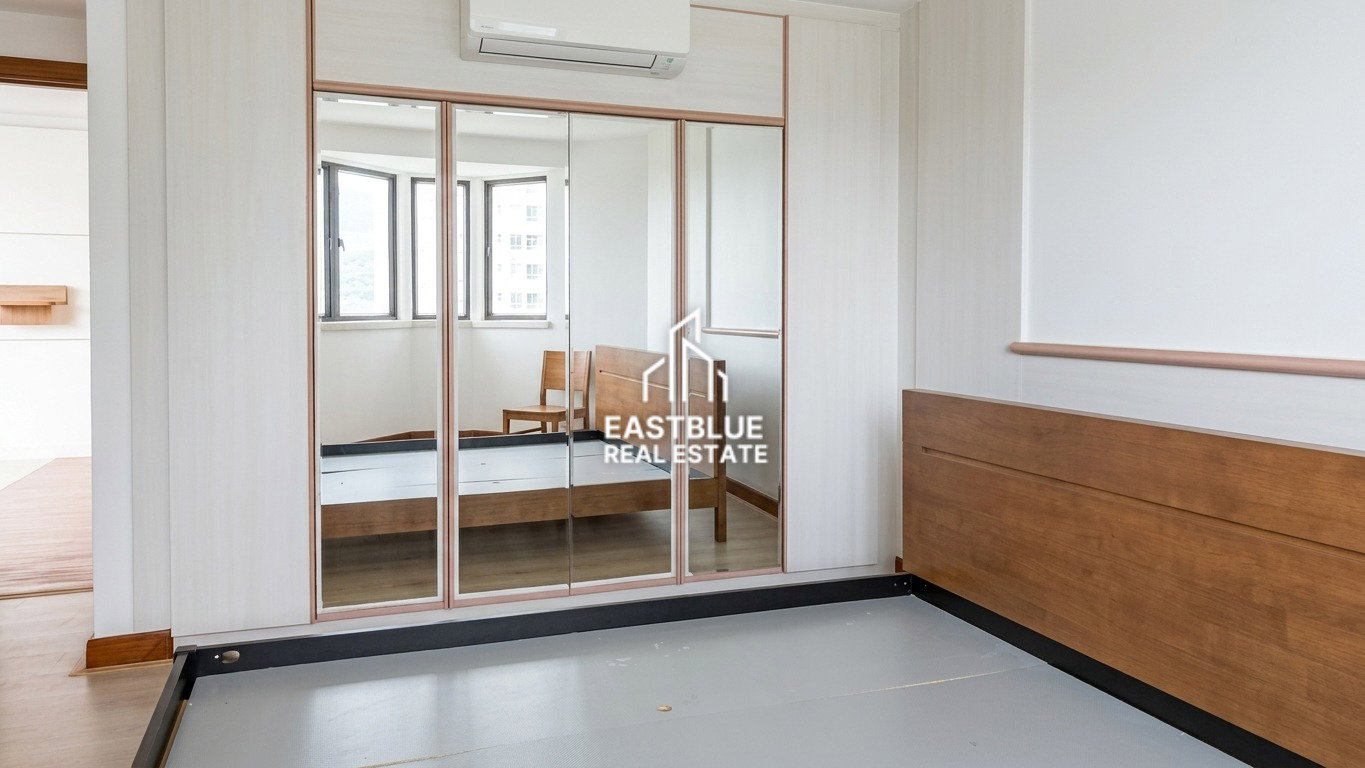 picture President Park Sukhumvit 24 Condo for Sale – Renovated 3 Bed, 4 Bath Gem! - 3/5