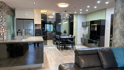 🏡 Belle Grand Rama 9 special discount!
Corner room 2 bedrooms with beautiful view only 8.99 million baht. 💥