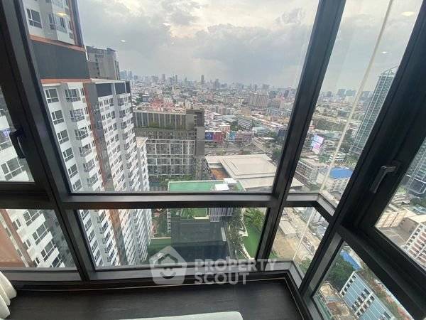 รูป ใกล้ MRT ห้วยขวาง เพียง 100 ม. คอนโด 1 ห้องนอน ชั้น 29 ที่ XT Huaikhwang (ID 3421395) - รูปที่ 15/17