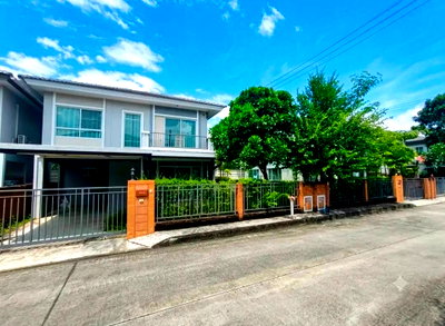บ้านเดี่ยว ถนนรอบเมืองเชียงใหม่ : ขายบ้าน ในโครงการ ภัสสร ไพรด์ มหิดล-เจริญเมือง เชียงใหม่ พร้อมอยู่ ใกล้เซ็นทรัลเฟสฯ (H604) T.0946511456