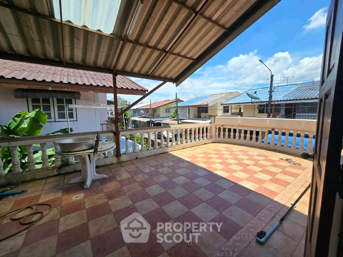 รูป บ้าน 4-ห้องนอน ใน นวลจันทร์ (ID 3421428) - รูปที่ 8/29