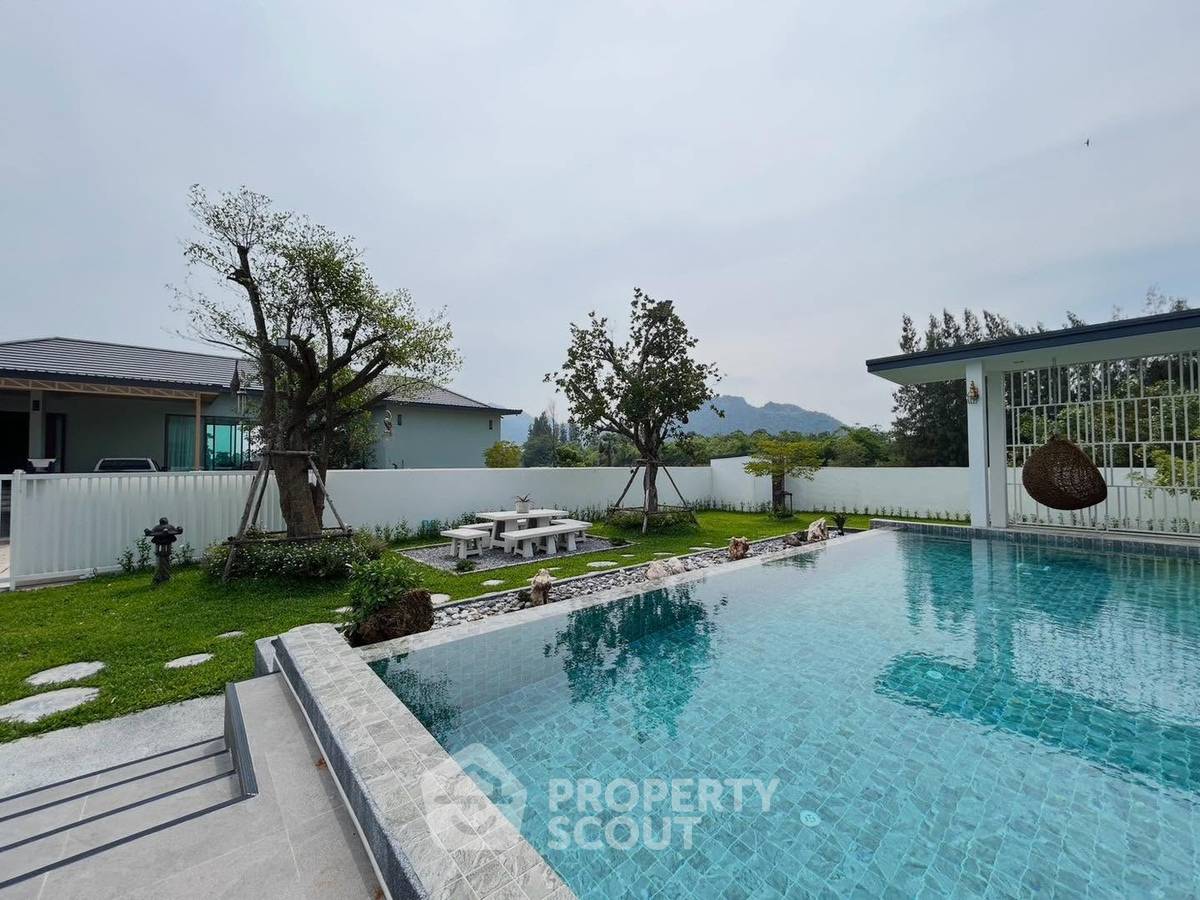 รูป วิลล่า 4 ห้องนอน พร้อมสระส่วนตัว โครงการ Pool Villa In Cha Am ใกล้หาดน่ายาง (ID 3066251) - รูปที่ 17/18