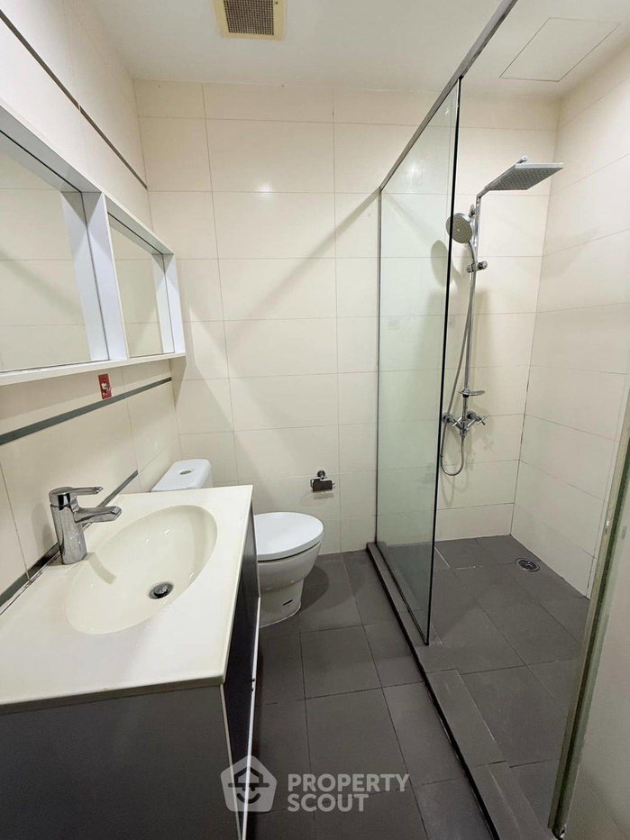 picture High-Floor 1-BR Condo At Wyne By Sansiri Near BTS Phra Khanong (ID 2875462) - 5/9
