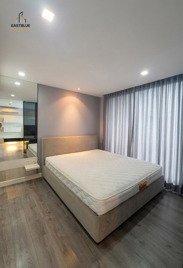 รูป ระหว่างธุรกิจ และชีวิตส่วนตัว อยู่ที่ไหนก็สะดวก! 🏢
The Room Sukhumvit 40 - เพียง 42.14 ตร.ม. แต่เปี่ยมด้วยสิ่งอำนวยความสะดวก 💫 - รูปที่ 6/8