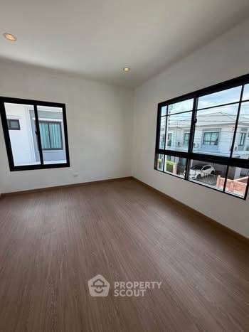 รูป ขายบ้าน 4 ห้องนอน โครงการ The Plant Bangna Wongwaen (ID 3420393) - รูปที่ 23/26