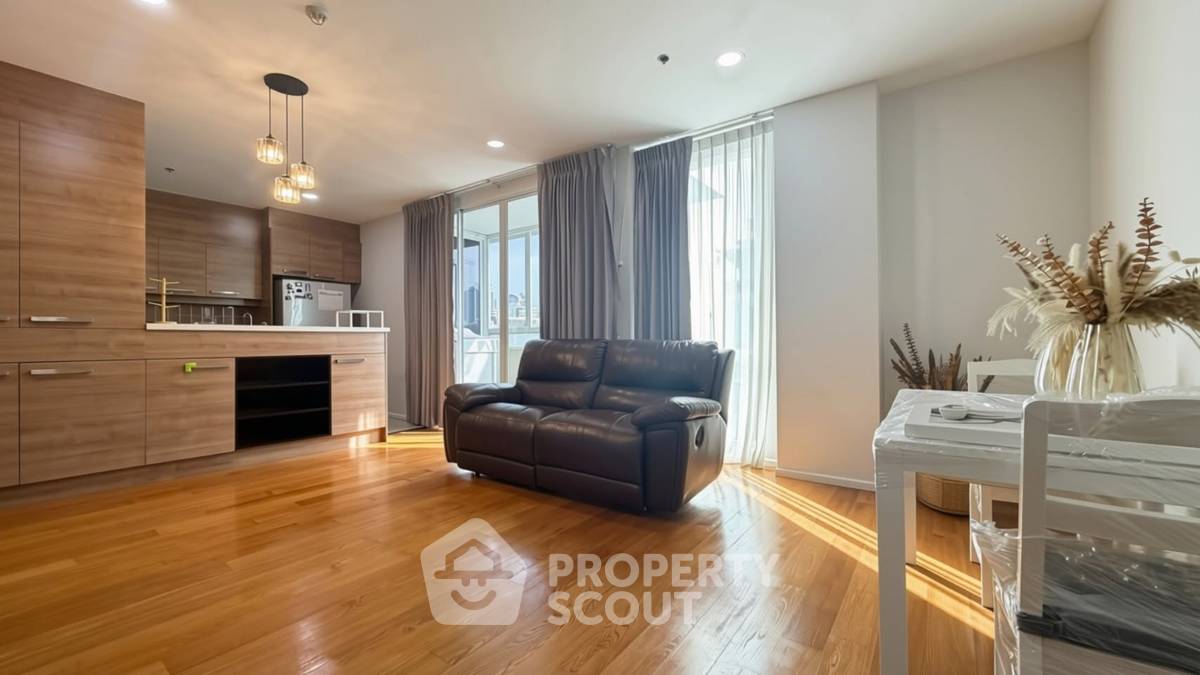 picture 2-BR Condo at Villa Sikhara Condominium close to Phrom Phong (ID 3421613) - 2/11