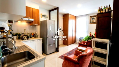 Condos for sale : For Sale: The Clover Thonglor – Luxury 2-Bed Condo in Watthana ✨