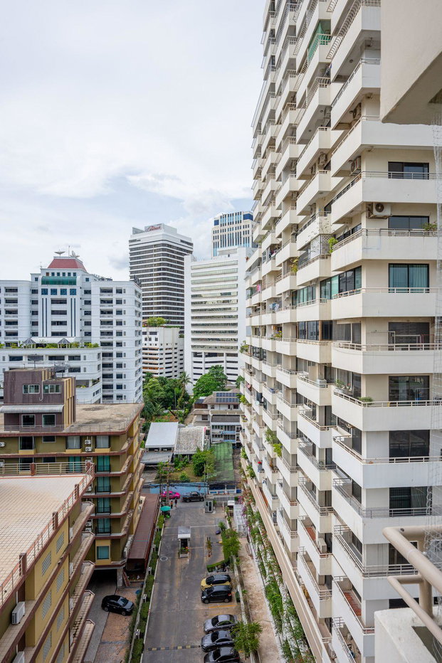 รูป ลดราคาพิเศษ ขายถูกมาก คอนโดรีโนเวทใหม่ 117 ตรม.ใกล้ BTS นานา 260 ม. “THE QUARTZ at Sukhumvit 6 (Saranjai Mansion)” เขตคลองเตย กรุงเทพ - รูปที่ 9/9