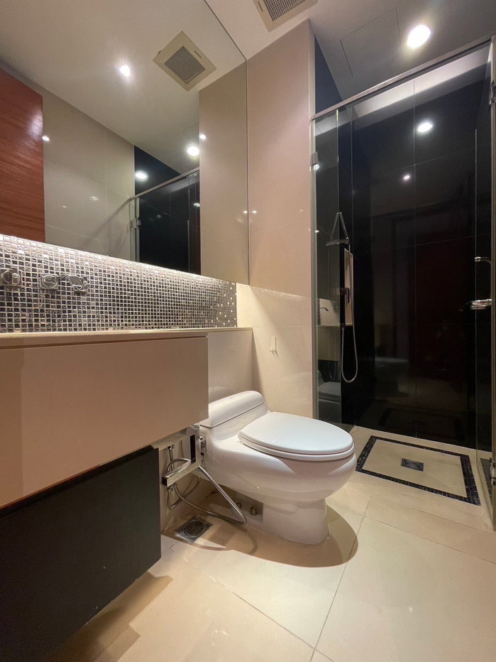 รูป Luxury 2-Bedroom Condo Near BTS Phrom Phong 
The Address Sukhumvit 28 – Prime Location, Top Facilities! - รูปที่ 2/7