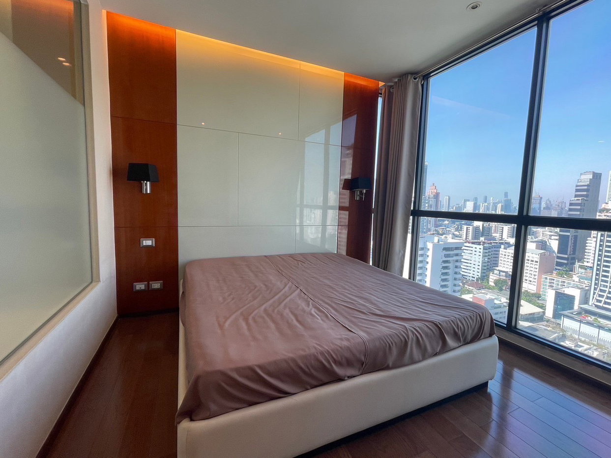 รูป Luxury 2-Bedroom Condo Near BTS Phrom Phong 
The Address Sukhumvit 28 – Prime Location, Top Facilities! - รูปที่ 4/7