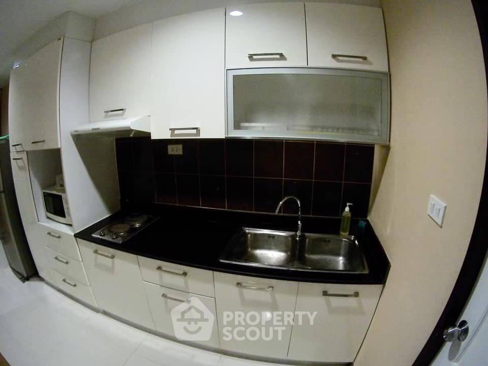 รูป คอนโด 2 ห้องนอน ขาย Sukhumvit Living Town ใกล้ MRT เพชรบุรี (ID 1001509) - รูปที่ 8/10