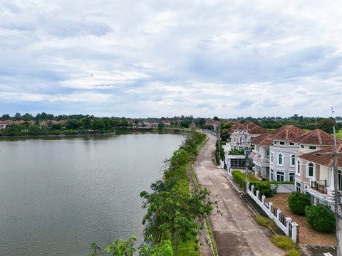 Private Lakeview Residence Near Khon Kaen University