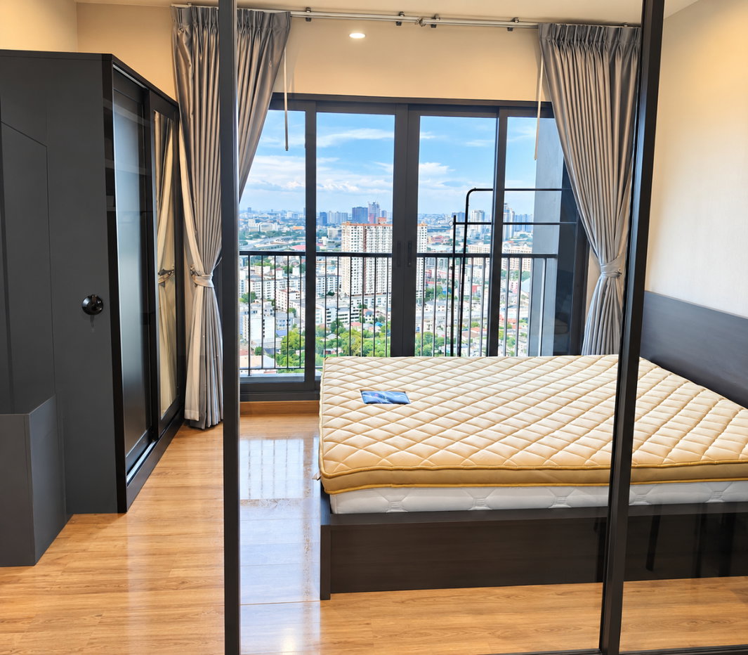 picture 📍 Condo for Rent – Next to MRT Bang Aor - 2/15