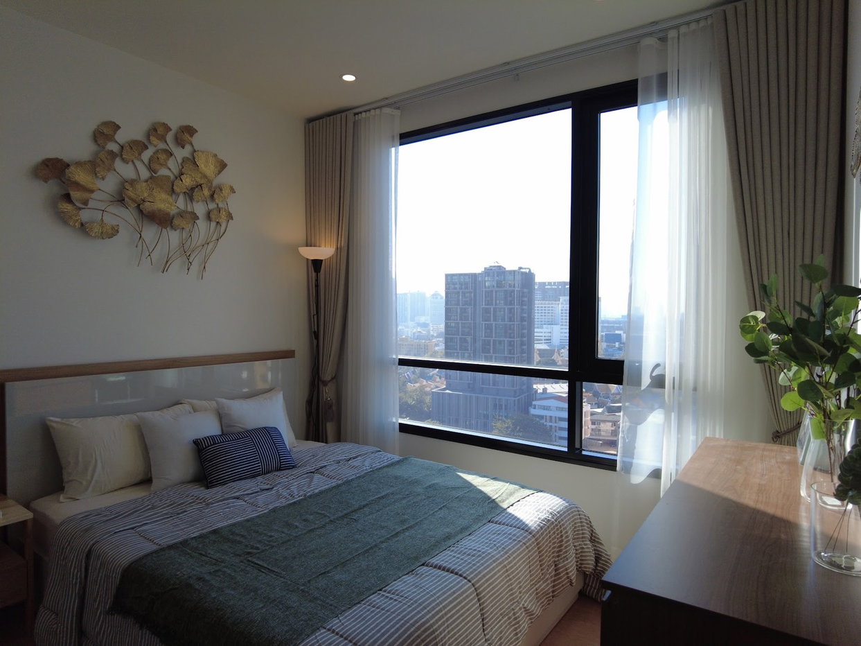 picture Maru Ekkamai Condo for Rent: 2 Bed, 1 Bath, 35 Sq.m. Near BTS Ekkamai! - 7/11