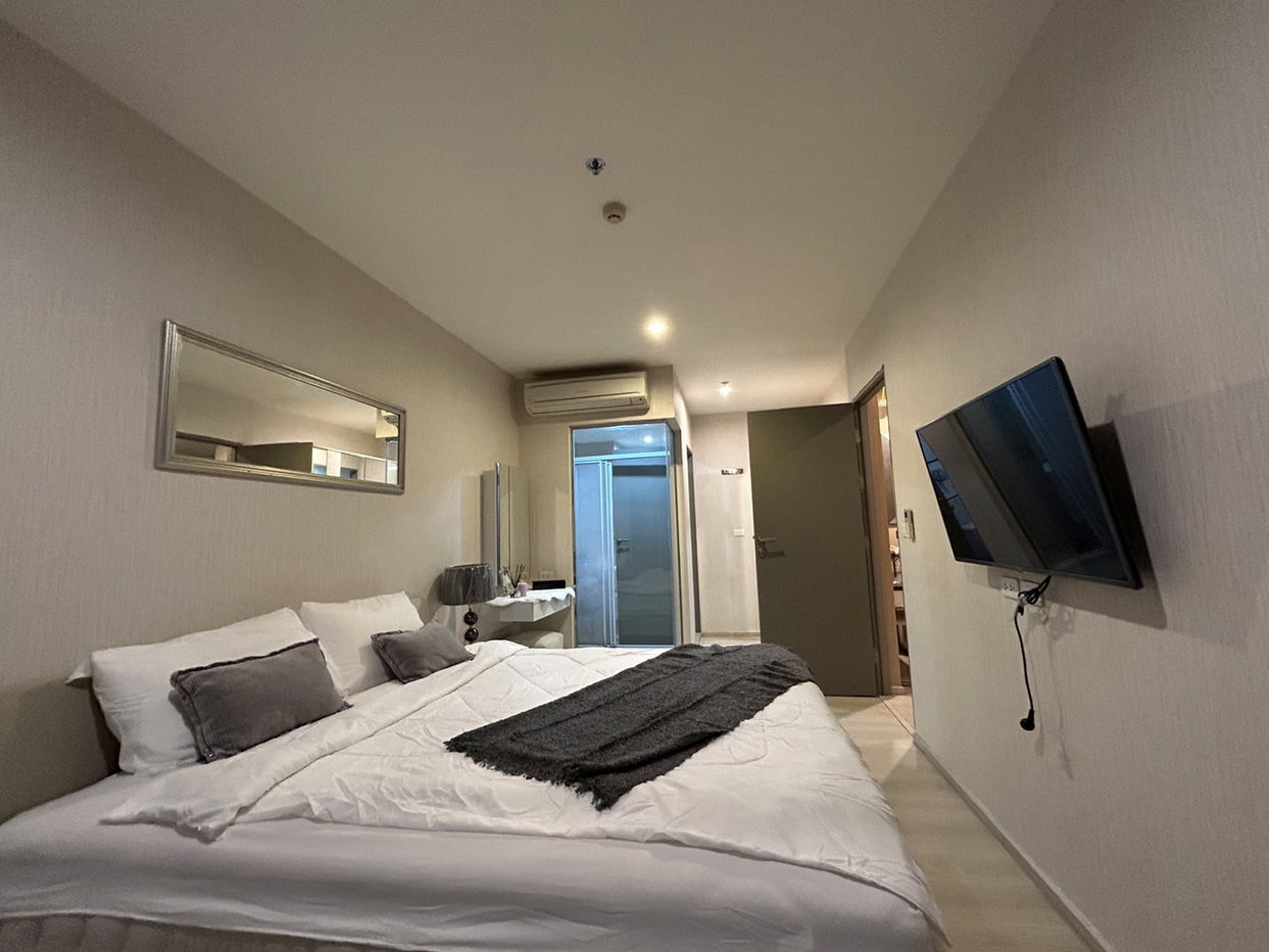 picture For Sale: Life Ratchadapisek Condo 🏡 2 Beds, 65 Sqm – Prime Location! - 8/9