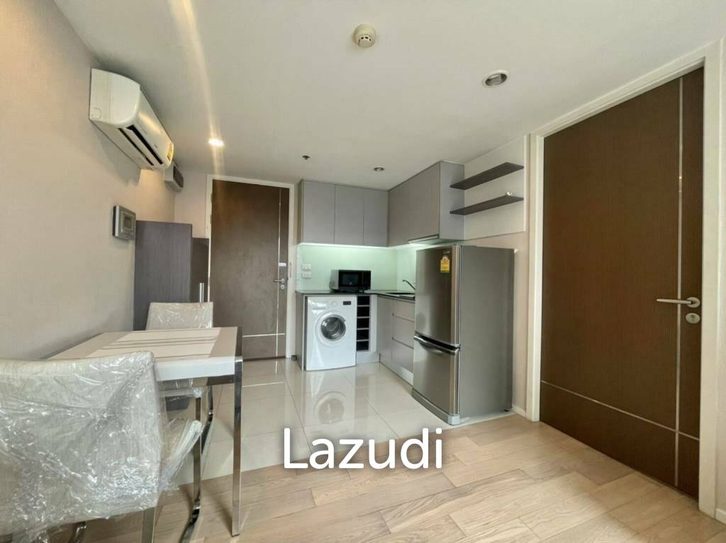 picture 1 Bed 1 Bath 40 SQ.M. 15 Sukhumvit Residences - 3/5