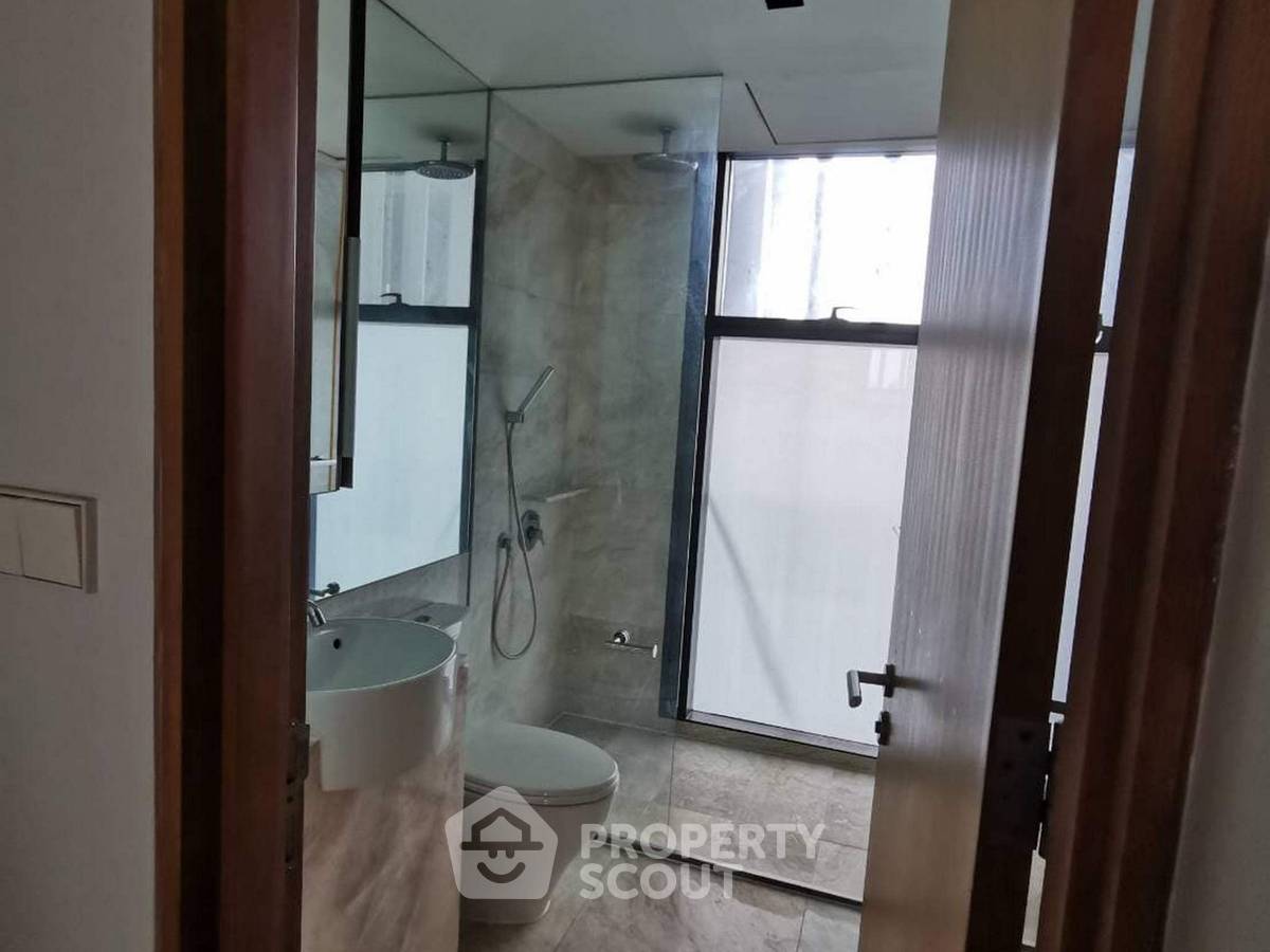 picture 2-BR Condo At The Met Sathorn Near BTS Chong Nonsi (ID 3418898) - 9/9