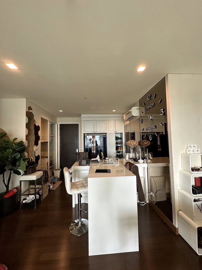 picture Luxury 2-Bed Condo at Ivy Thonglor – BTS Thong Lo Access
Spacious 85.91 sqm with top amenities, only 15M THB! - 4/9