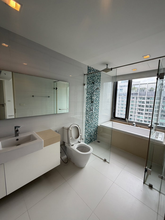 รูป 🏢 Nara 9 Condo: 2 Bed, 2 Bath, 78 Sq.m! 💵 Only 12,990,000 THB 🏞️
Close to Chong Nonsi BTS, Enjoy Luxurious Project Facilities! ✨ - รูปที่ 8/9