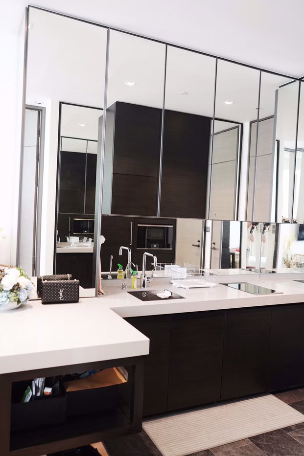 รูป Luxury Condo 28 Chidlom ใจกลางเมือง 43.28 ตร.ม.
ใกล้ BTS ชิดลม ราคาเพียง 14.8 ล้าน! - รูปที่ 5/8