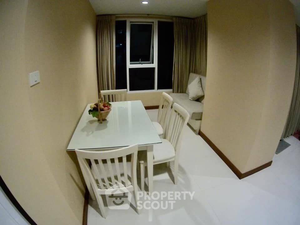 รูป คอนโด 2 ห้องนอน ขาย Sukhumvit Living Town ใกล้ MRT เพชรบุรี (ID 1001509) - รูปที่ 3/10