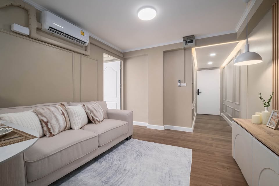 รูป 🏢 Luxury Condo at Centurion Park! 💫
2 Bed, 1 Bath | 49.27 sqm | EB-89508 | 2.5M THB - รูปที่ 5/9