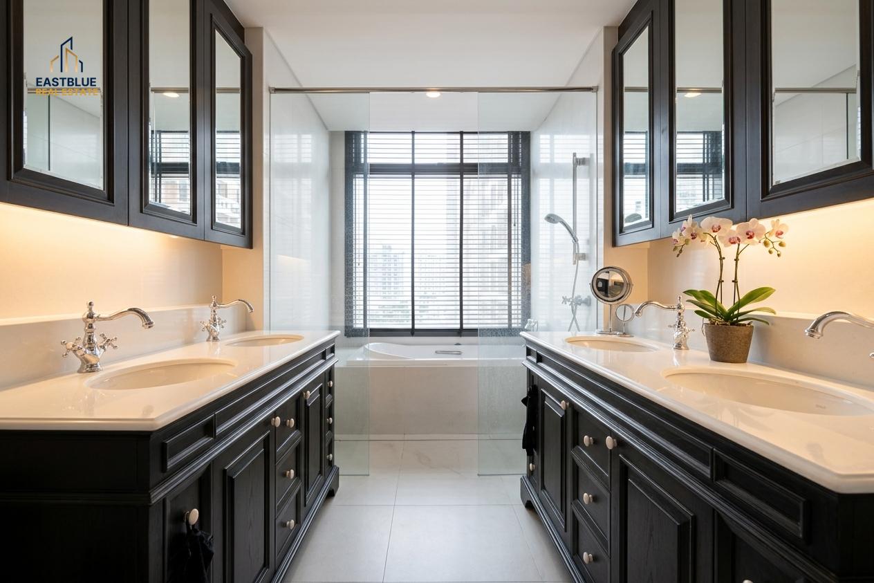 picture Aguston Sukhumvit 22 Condo: 2 Beds for Sale! 🌟 Prime Location Near BTS Phrom Phong - 3/8