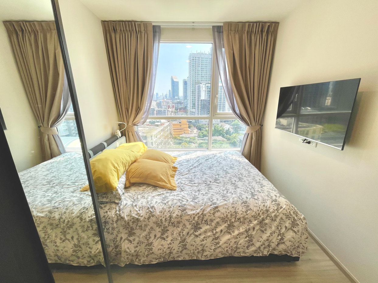 picture For Rent: XT Huaikhwang 📍 1 Bed Condo near MRT Huai Khwang ✨ - 6/9