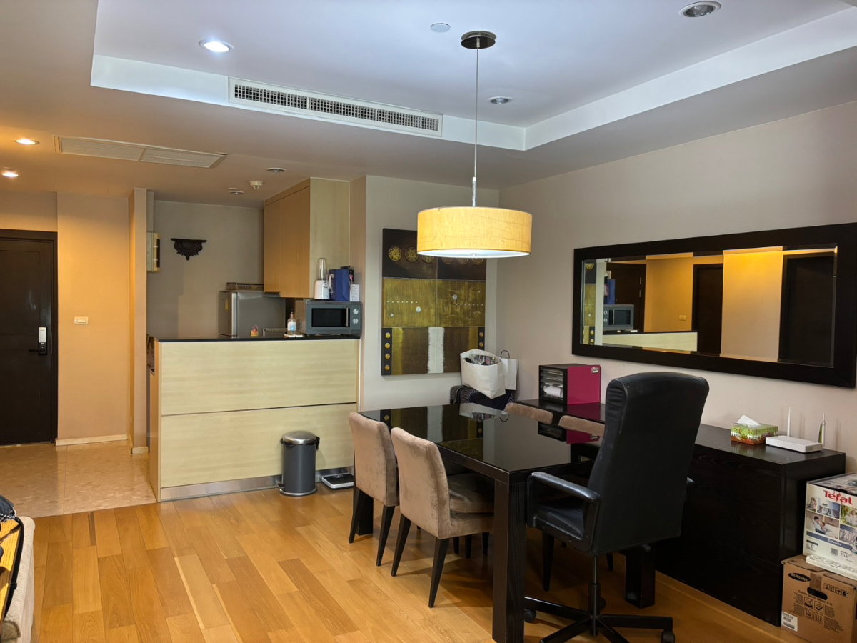 picture For Rent SathornGarden Condominium floor 26 buidling B - 1/15