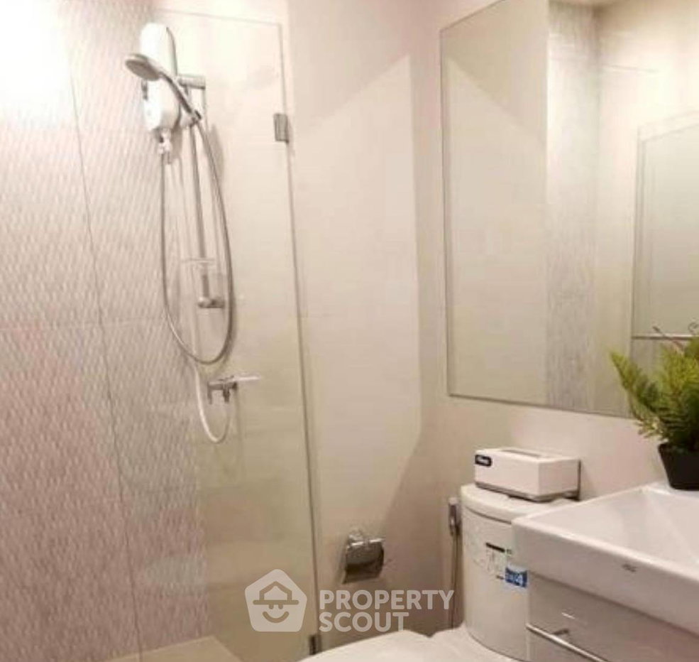 picture 2-BR Condo At Life Sukhumvit 48 Near BTS Phra Khanong (ID 3419759) - 5/9
