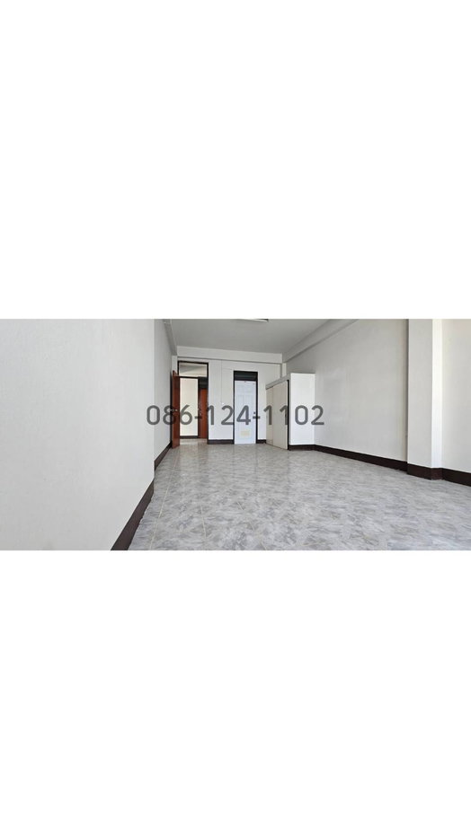 picture Commercial building with House for sales - 43/56
