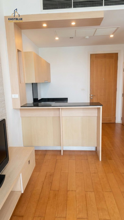 รูป 😍 Luxurious 1-Bed Condo in Wind Ratchayothin 🏢
Just 1.4M THB! Spacious 40 sqm, BTS Lat Phrao 🚇 - รูปที่ 2/8