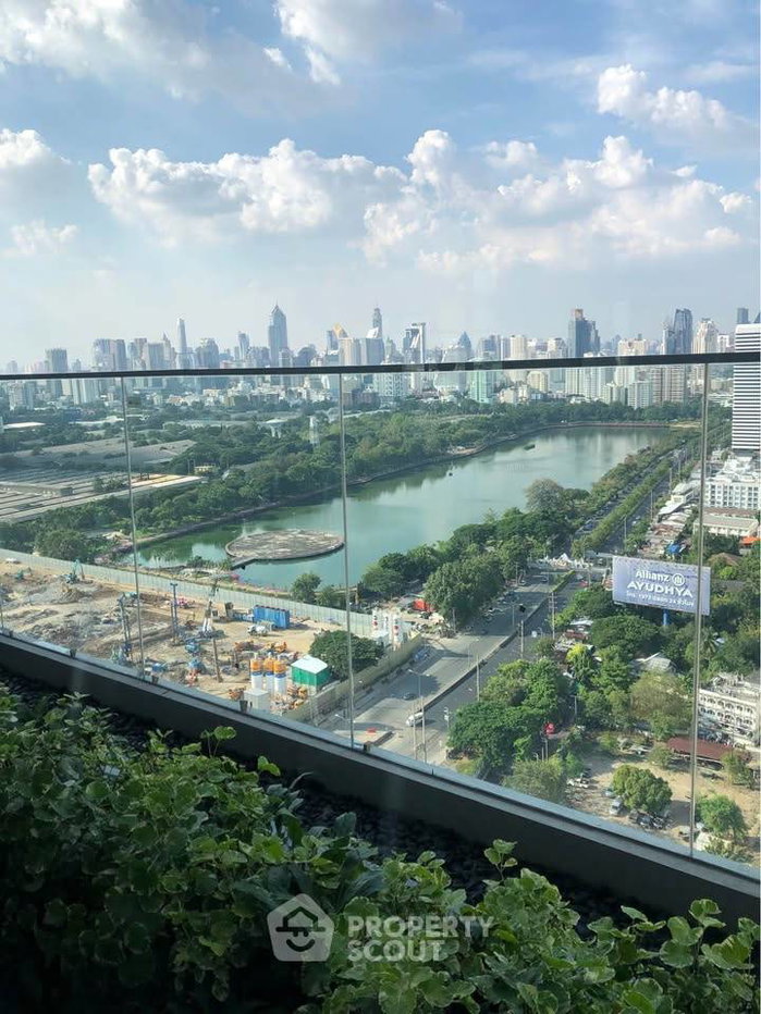 picture 20th-Floor 1-BR Siamese Exclusive Queens 100m To MRT Queen Sirikit (ID 3108422) - 3/5